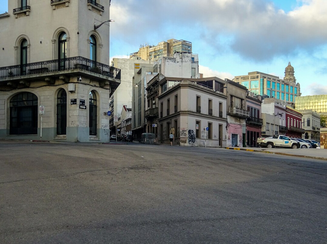 uruguay film set vintage